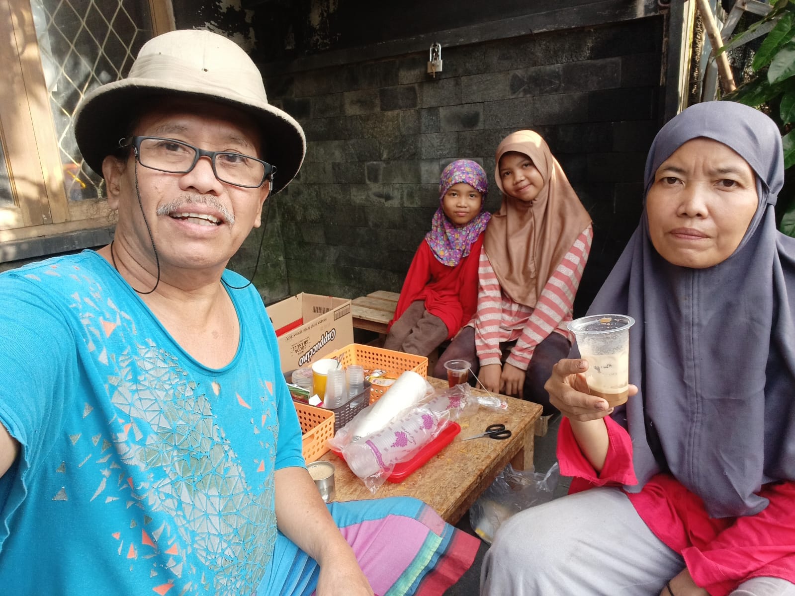 Kopi, Mie Instan, dan Begadang Nungguin Update VClaim BPJS